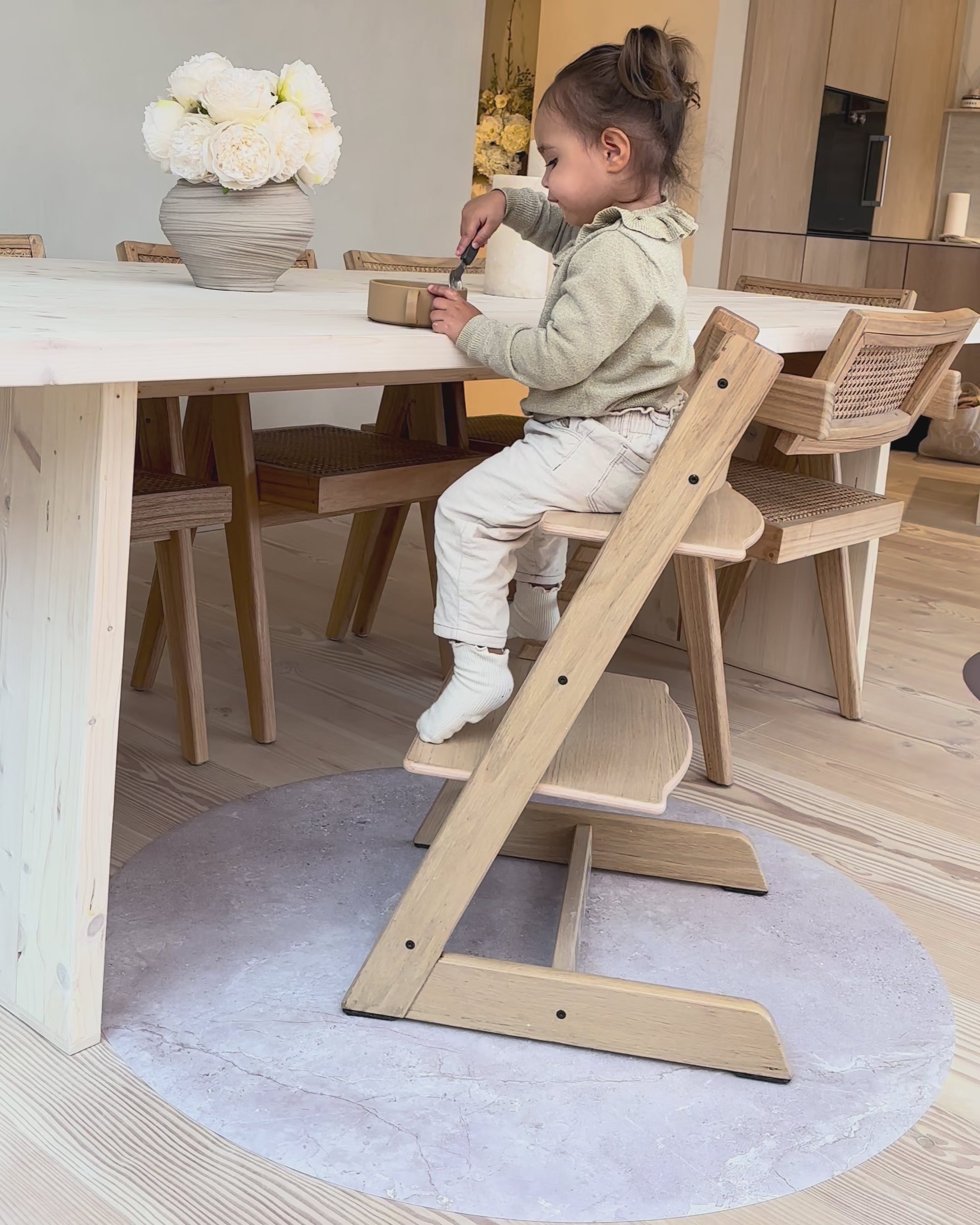 High Chair Floor Mat - Onyx